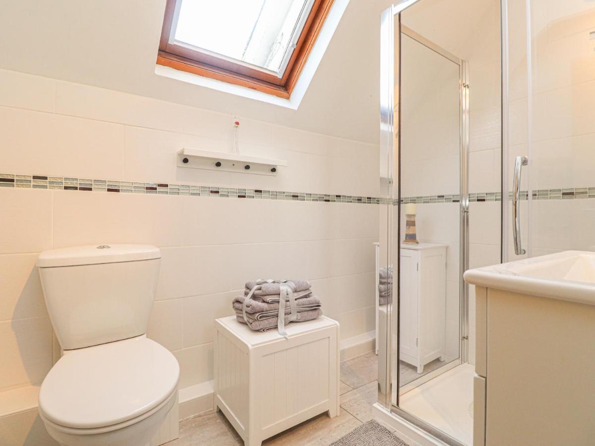 Y Bwthyn Villa Newport  Luaran gambar